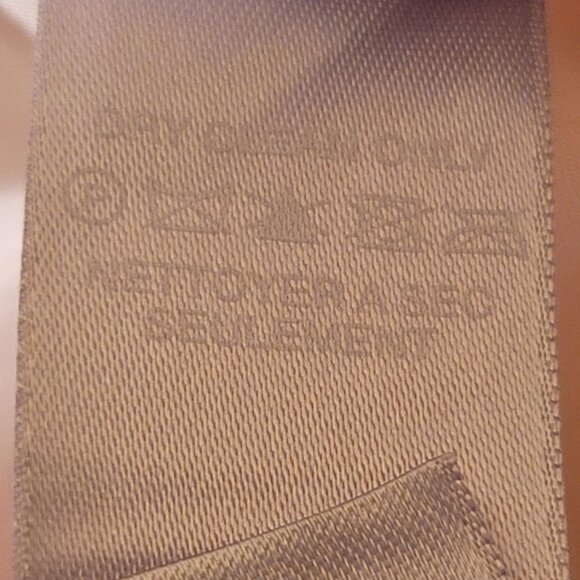 Liz Claiborne Silk/Cotton Blend Short Sleeve Ivory Blouse Size 4 - Picture 5 of 5